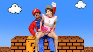 SexMex Esmeralda Duarte & Kari Cachonda ​Super Mario Porno